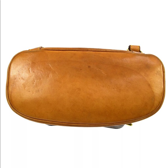 LOUIS VUITTON MONTSOURIS MM BACKPACK main image 6